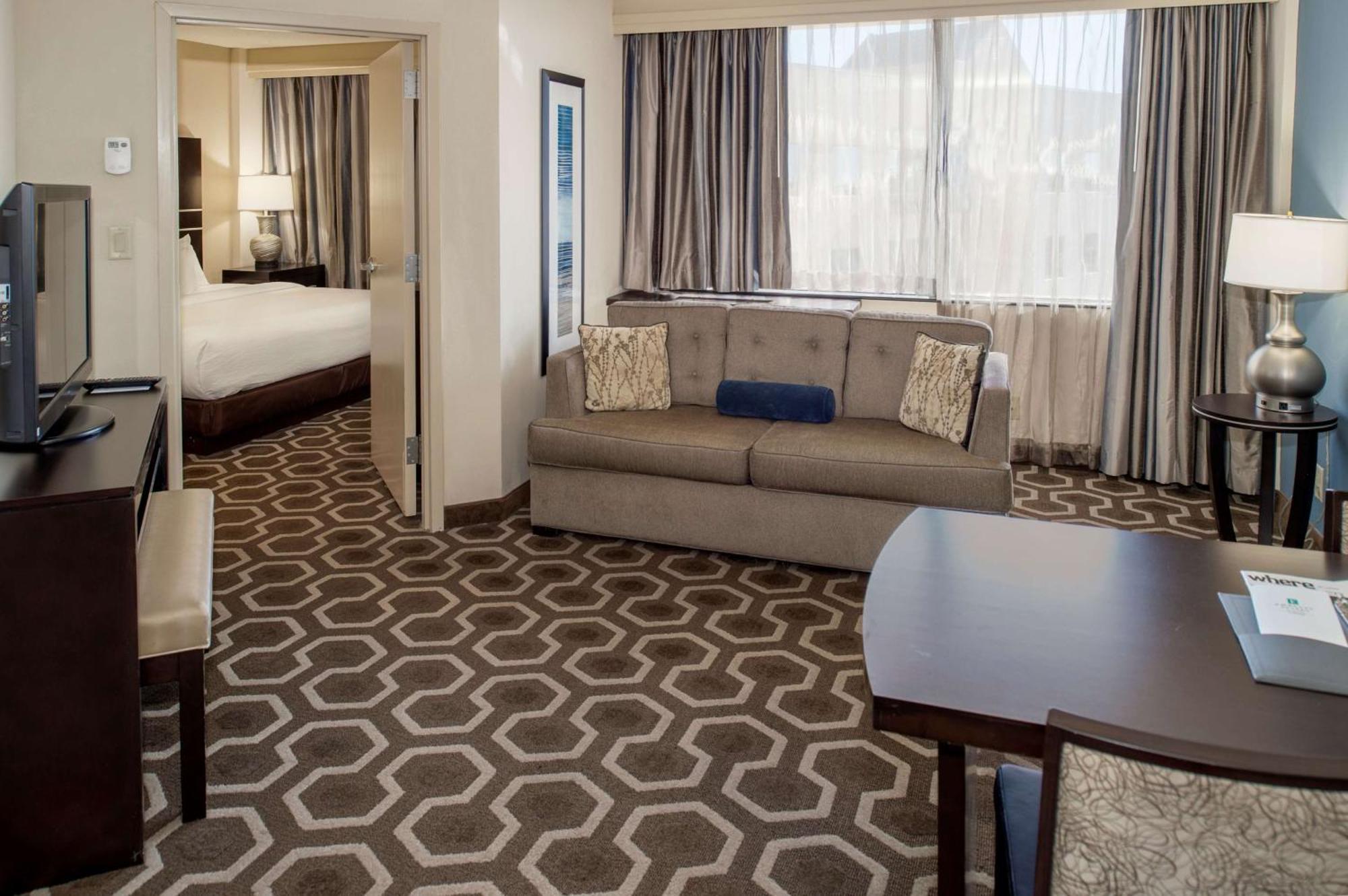 Embassy Suites By Hilton St Louis Airport Bridgeton Dış mekan fotoğraf